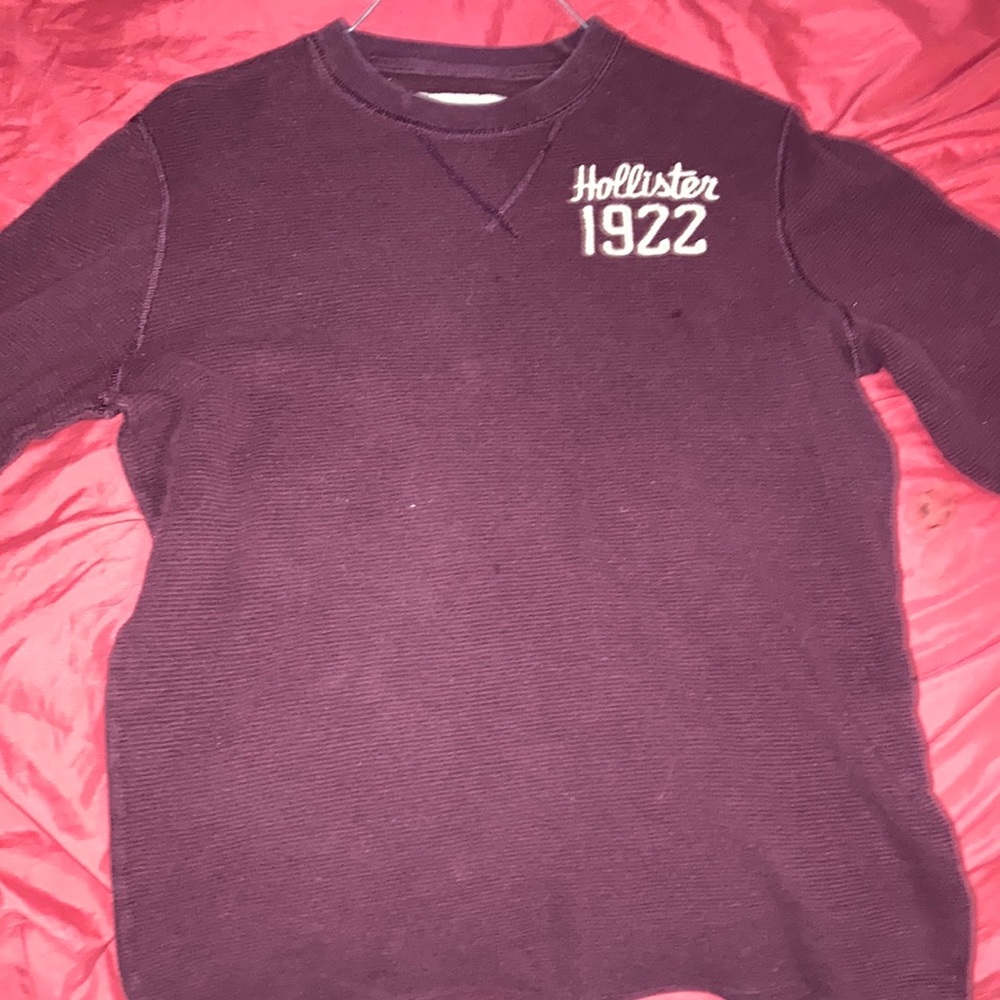 Hollister long sleeve t shirt